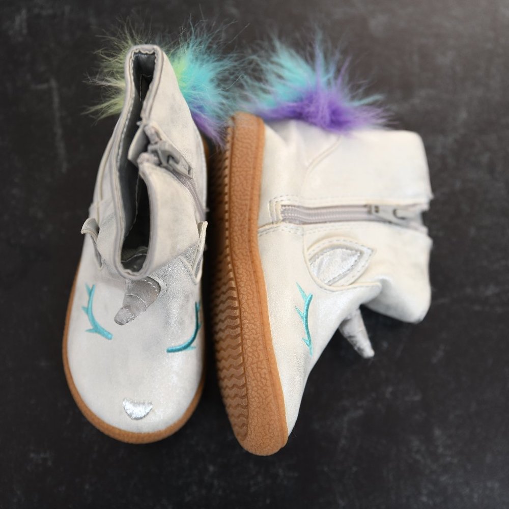 Cat & Jack 7 girls zip shoes sneakers boot unicorn